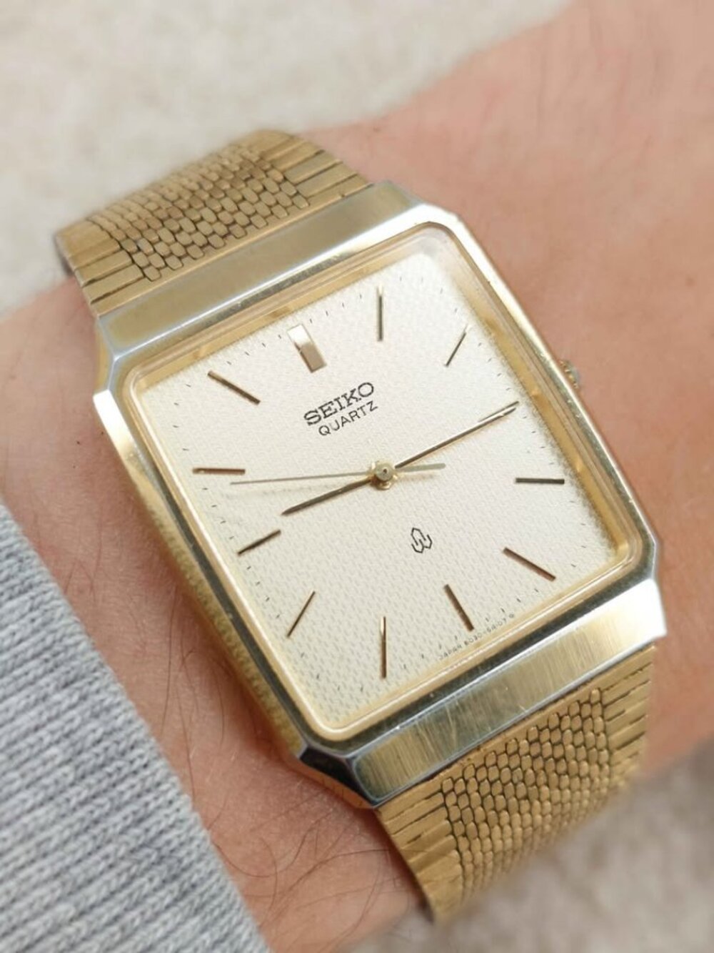 Seiko Men's Quartz Watch 6030 Gold Tank Textured Vintage JDM 29mm New Battery